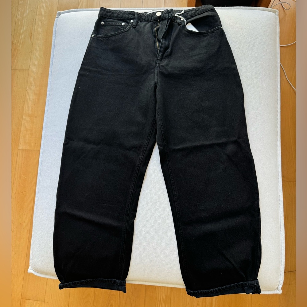 Frame Barrel Leg Jeans